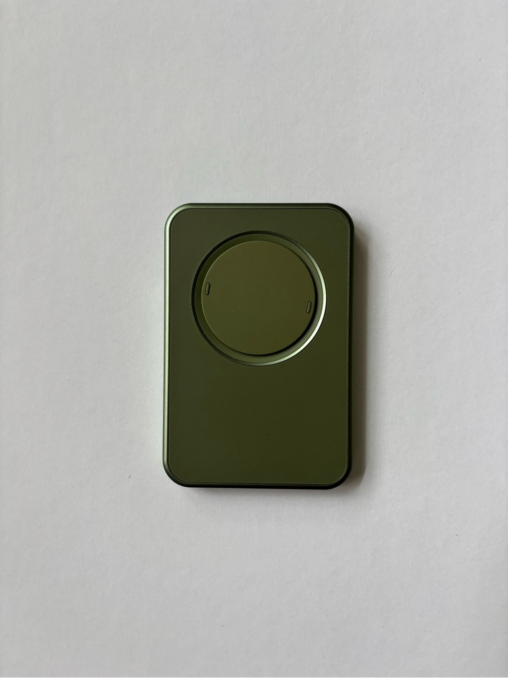 “Ohsnap” phone wallet with MagSafe